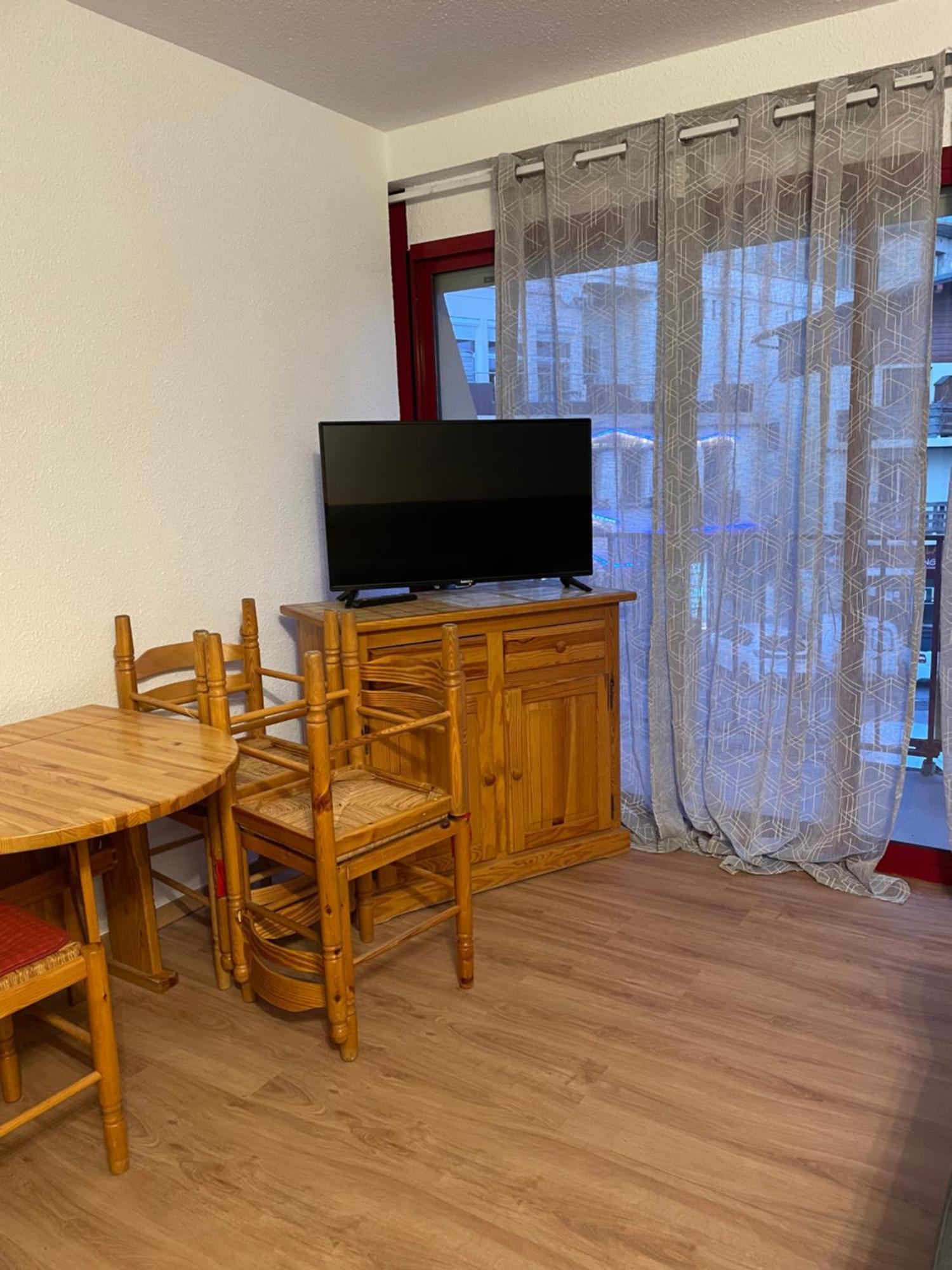 Jolie T2 En Plein Centre-Ville Ville De Font-Romeu Экстерьер фото
